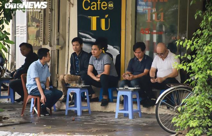 CNN viết về cuộc sống sau cách ly xã hội ở Việt Nam: 'Không có gì là tình cờ' - 2