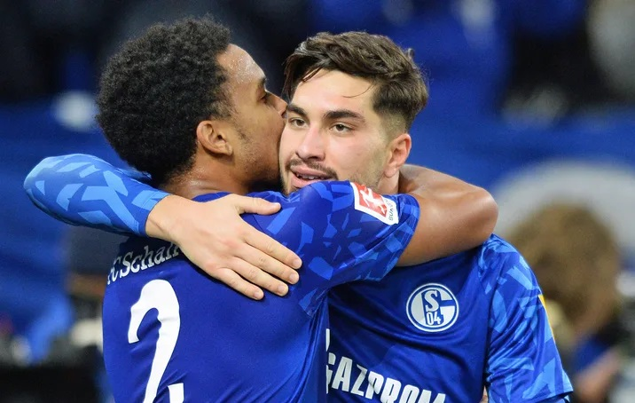 Điểm mặt 8 ngôi sao đáng xem nhất ngày Bundesliga trở lại sau COVID-19 - 2