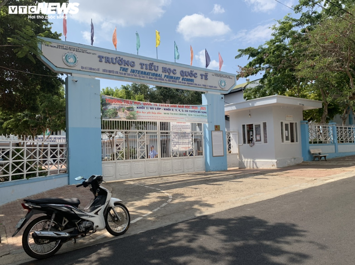 Để học sinh tiểu học ra khỏi trường, đi bộ 13km về: Sở GD-ĐT Đắk Lắk lên tiếng - 1