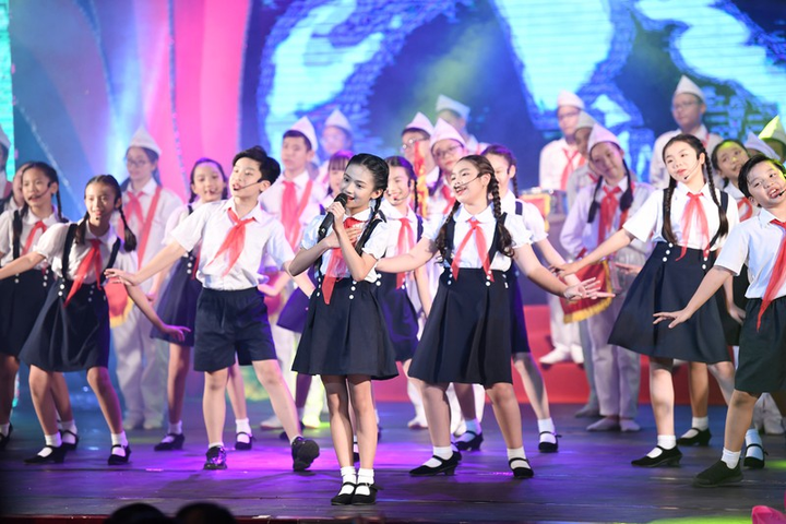 Chương trình nghệ thuật 'Đẹp nhất tên Người' khắc họa đậm nét chân dung Bác Hồ - 8