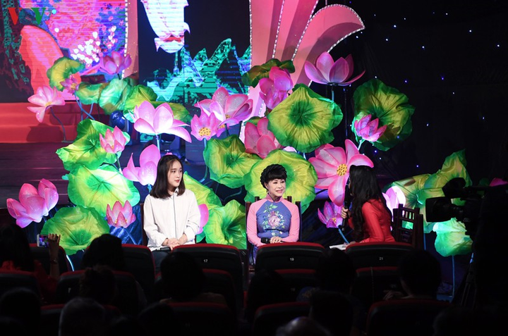 Chương trình nghệ thuật 'Đẹp nhất tên Người' khắc họa đậm nét chân dung Bác Hồ - 10