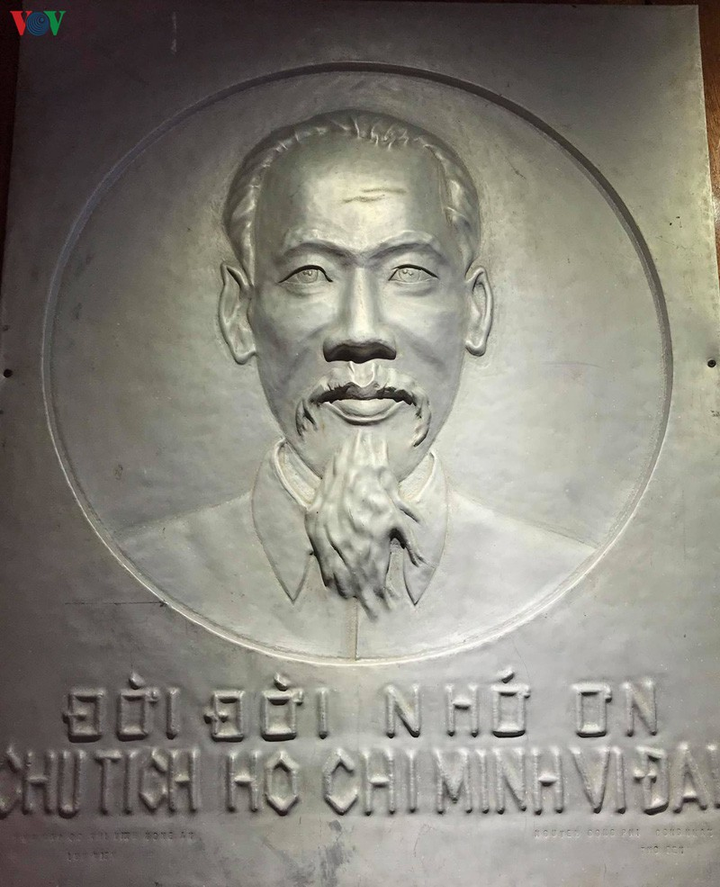 Thăm gian nhà mái tranh đơn sơ Bác Hồ từng ở thuở thiếu thời - 17