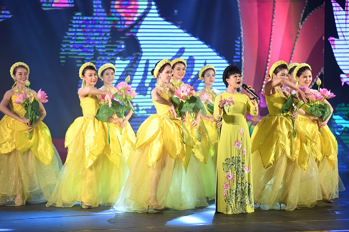 Chương trình nghệ thuật 'Đẹp nhất tên Người' khắc họa đậm nét chân dung Bác Hồ - 5