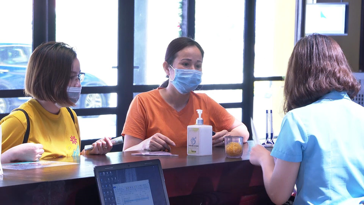 Khám phá cửa ngõ tham quan Vịnh Di sản, nhận ưu đãi hấp dẫn - 11