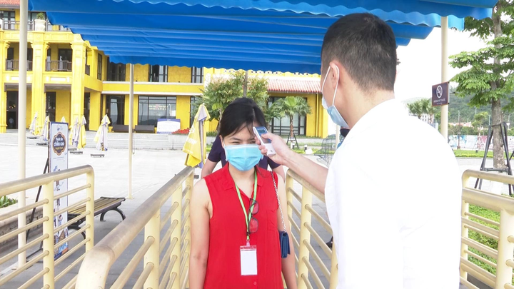 Khám phá cửa ngõ tham quan Vịnh Di sản, nhận ưu đãi hấp dẫn - 12