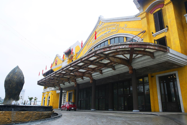 Khám phá cửa ngõ tham quan Vịnh Di sản, nhận ưu đãi hấp dẫn - 6