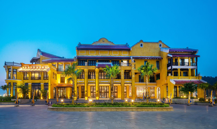 Khám phá cửa ngõ tham quan Vịnh Di sản, nhận ưu đãi hấp dẫn - 7