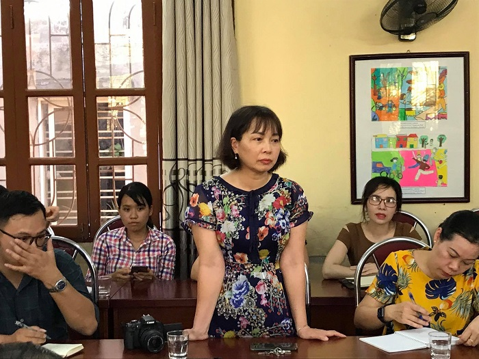 Học sinh đi sớm phải phơi nắng ngoài cổng: Xem xét trách nhiệm cả hiệu trưởng - 2