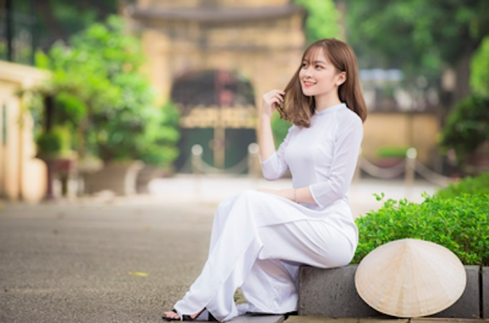 Hot girl Học viện Tài chính 'gieo thương nhớ' với gương mặt khả ái - 6