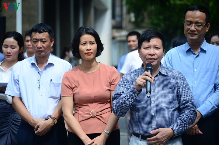 VOV phối hợp với CenGroup mở cây 'ATM gạo yêu thương' - 2