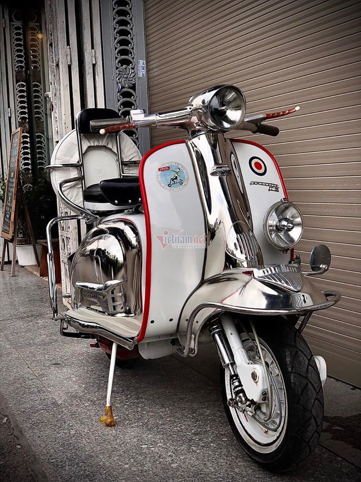 Xe máy cổ Lambretta hơn 60 tuổi giá 456 triệu đồng ở Hà Nội - 1