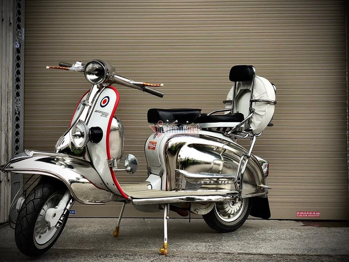 Xe máy cổ Lambretta hơn 60 tuổi giá 456 triệu đồng ở Hà Nội - 2