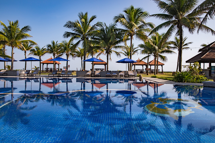 Khu nghỉ dưỡng Ana Mandara Huế đổi thương hiệu thành Lapochine Beach Resort - 4