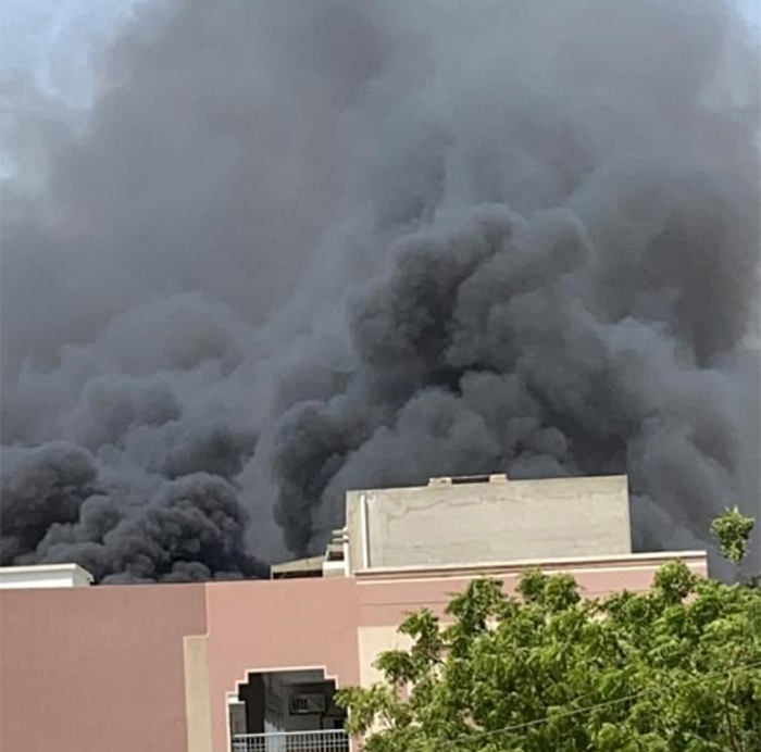 Máy bay chở 107 người lao xuống khu dân cư ở Pakistan - 2