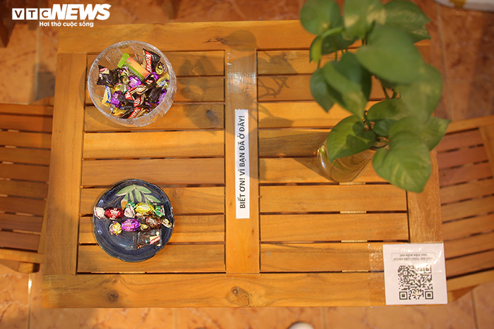 Ảnh: Thư viện miễn phí ở Hà Nội - nơi cả đồ uống, bánh kẹo cũng free - 10