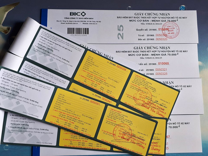 Mua bảo hiểm xe máy dễ hơn mua rau, vì sao chẳng mấy người mặn mà? - 1