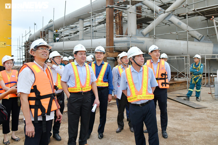 Cận cảnh siêu dự án chống ngập 10.000 tỷ đồng ở TP.HCM liên tục lùi tiến độ - 14