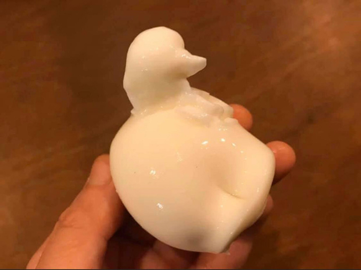 Thảm họa nấu ăn: Món trứng 'người ngoài hành tinh' - 1