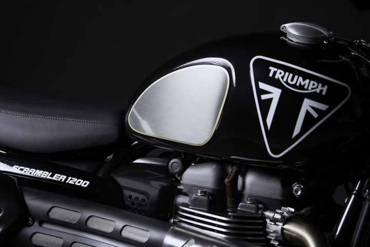Ảnh chi tiết Triumph Scrambler 1200 Bond Edition 2020 vừa trình làng - 3