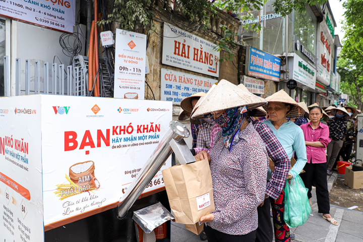 CenLand cùng Việt Nam chiến thắng COVID-19 - 1