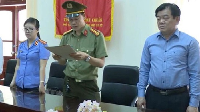 Xử gian lận thi cử ở Sơn La: Đề nghị làm rõ sai phạm của cựu Giám đốc Sở GD&ĐT - 1