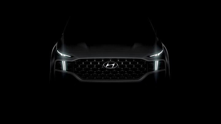 Lộ diện Hyundai SantaFe quyến rũ hơn - 1