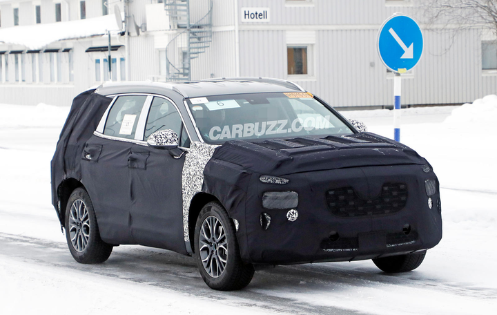 Lộ diện Hyundai SantaFe quyến rũ hơn - 2