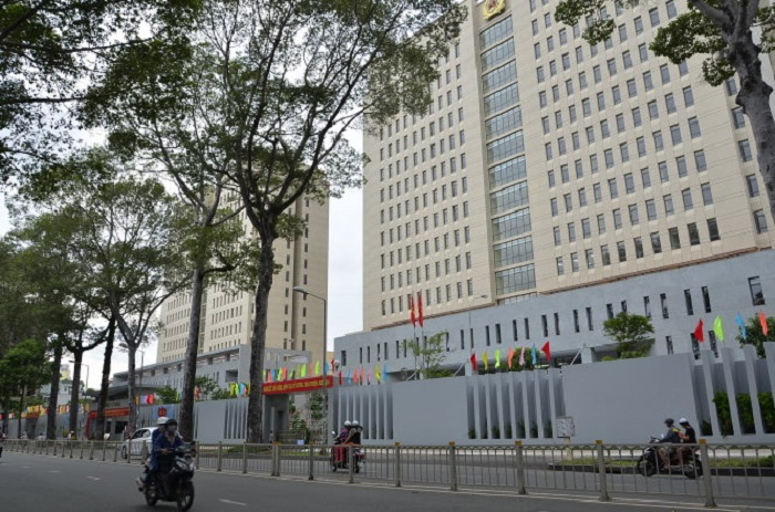 Những cán bộ, lãnh đạo nào của Công an TP.HCM phải luân chuyển công tác? - 1