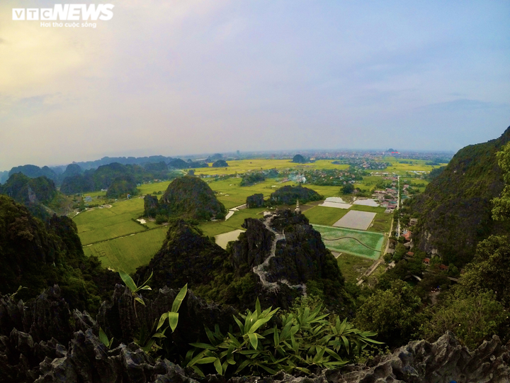Những nơi 'sống ảo' đẹp nhất Ninh Bình bạn trẻ tranh thủ đi ngay kẻo lỡ - 1
