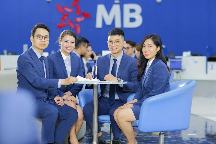 Tập đoàn MB vượt thách thức quý I - 1