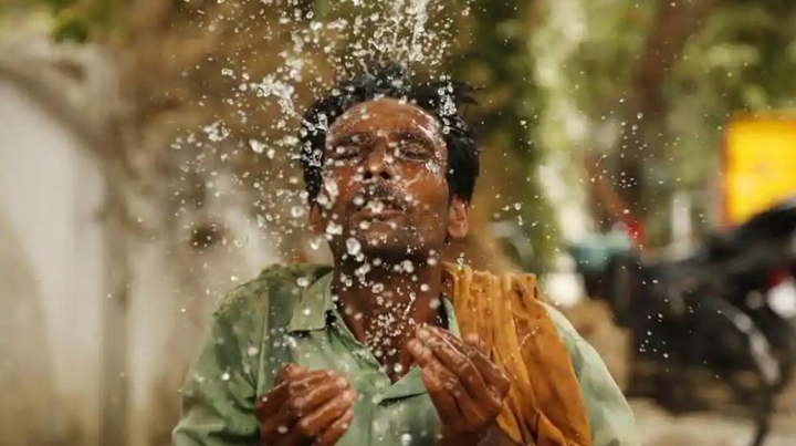  Ấn Độ nắng nóng kỷ lục 50 độ C, thiếu nước trầm trọng - 1