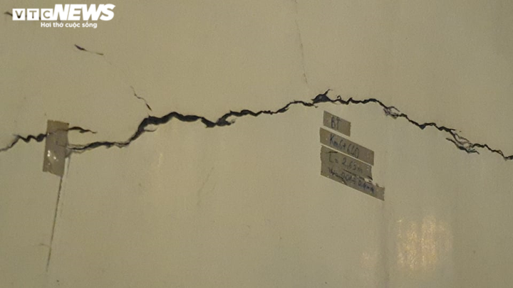 Hầm Hải Vân chi chít vết nứt: Nhiều năm chưa rõ nguyên nhân - 2