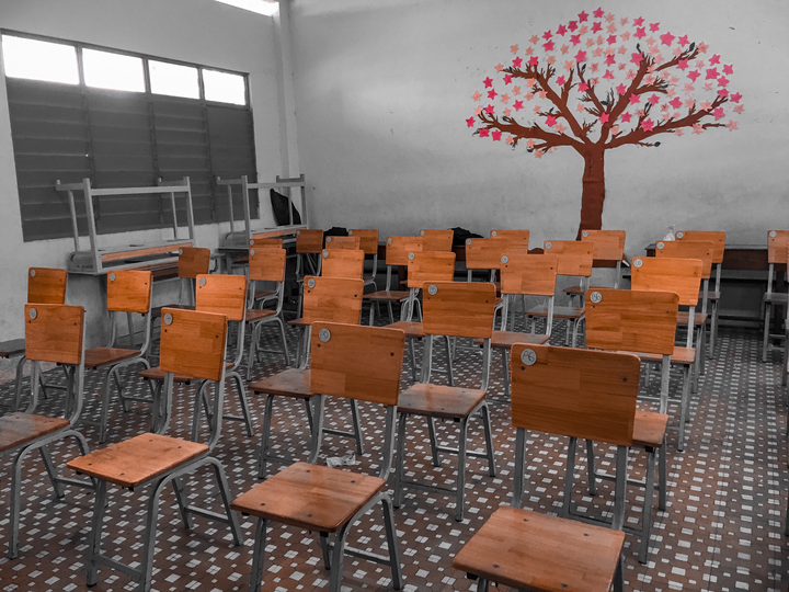 Học sinh tự mở 'rạp chiếu phim' về bình đẳng giới ngay trên lớp học - 3