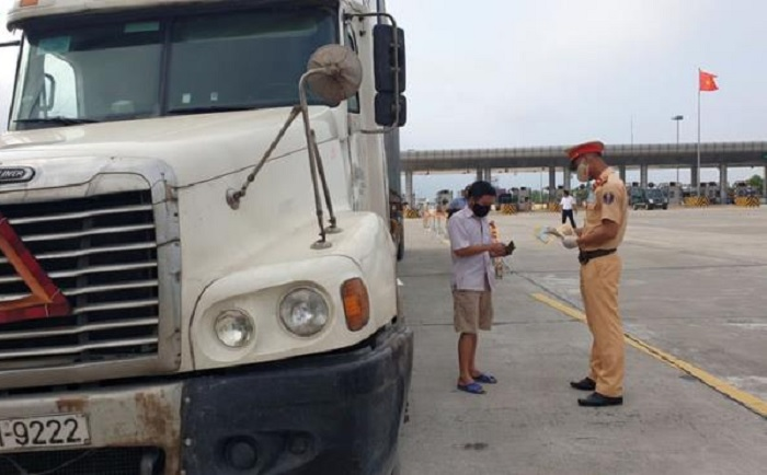 Tai nạn nhiều cũng kêu, tổng kiểm tra cũng kêu, rốt cục mọi người muốn gì? - 1