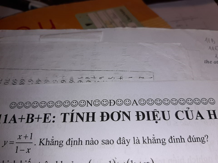 Học sinh khóc thét vì mã đề thi 'xoắn não' của giáo viên - 5