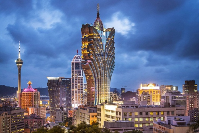 Ngắm tòa nhà cao nhất Macau của 'vua sòng bạc' Stanley Ho - 6