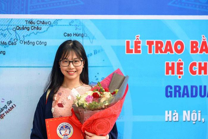 Ảnh: Giảng viên 9x gây ấn tượng với ngoại hình xinh xắn - 5