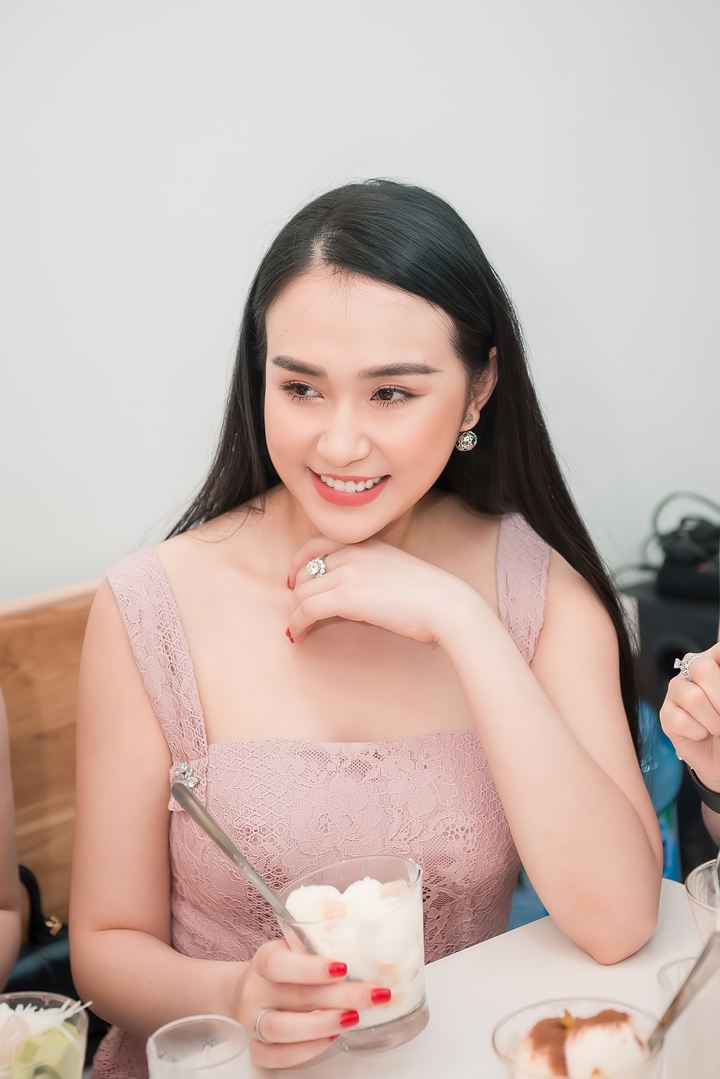 Hương Baby: 'Tôi và Tuấn Hưng trải qua biết bao khó khăn và sóng gió' - 4