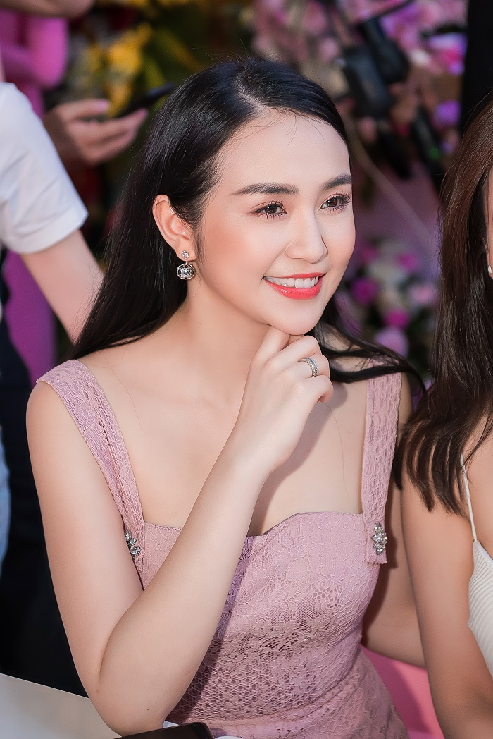 Hương Baby: 'Tôi và Tuấn Hưng trải qua biết bao khó khăn và sóng gió' - 1