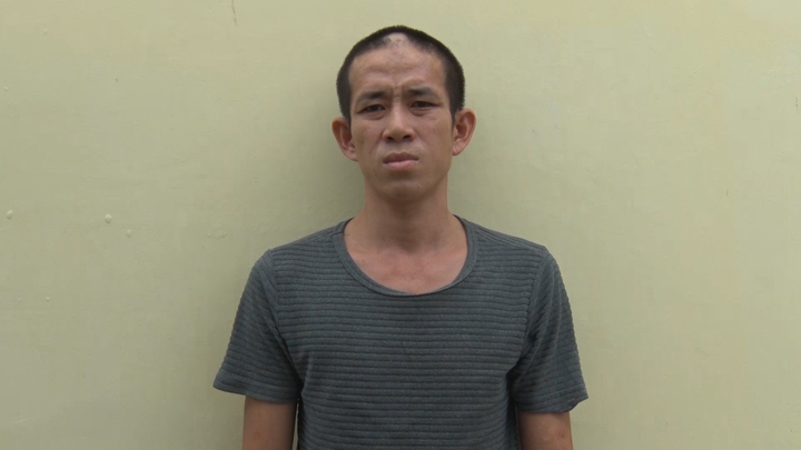 Truy tố kẻ đập phá ô tô chở lãnh đạo tỉnh Kiên Giang đang chờ đèn đỏ - 1