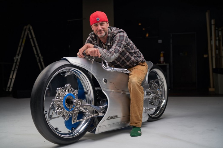 Fuller phiên bản 2029 phô diễn kim loại - 6