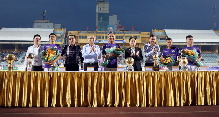 Trực tiếp bóng đá Hà Nội FC 3-0 Đồng Tháp: Hà Nội FC vào tứ kết - 6