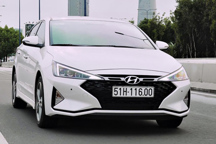 Với 700 triệu đồng, chọn sedan hạng C nào? - 3