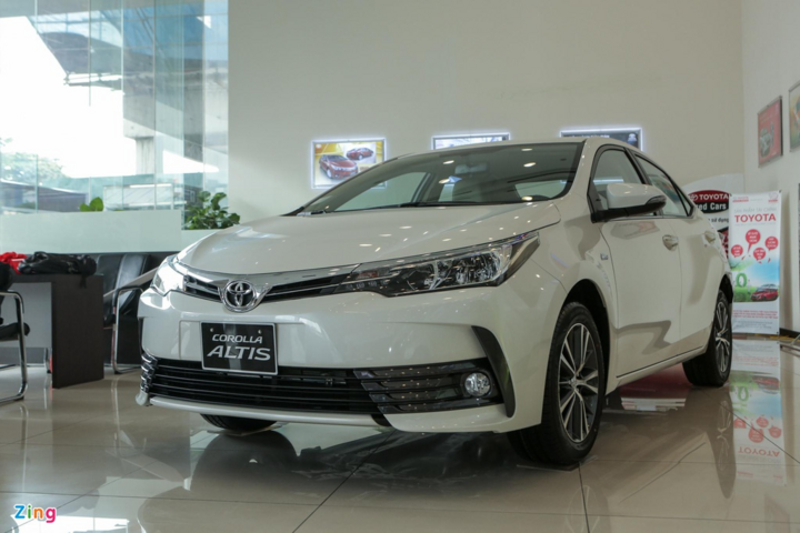 Với 700 triệu đồng, chọn sedan hạng C nào? - 4