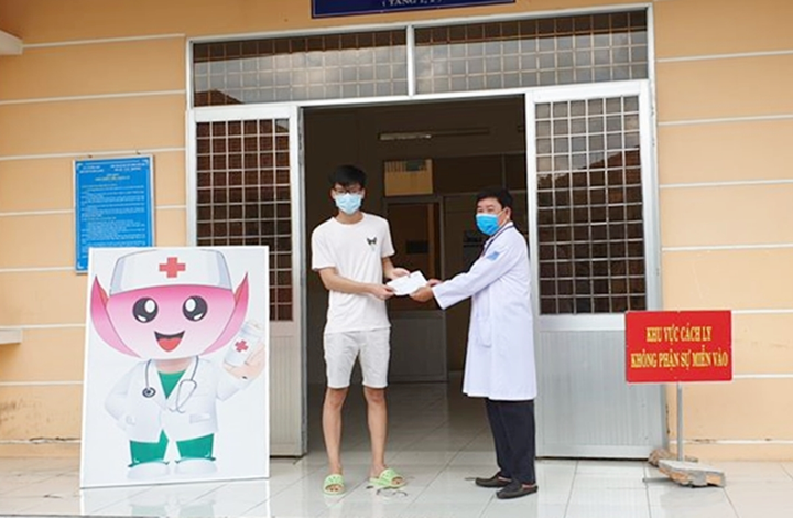 14 bệnh nhân COVID-19 khỏi bệnh, Việt Nam chữa khỏi 293 ca - 1