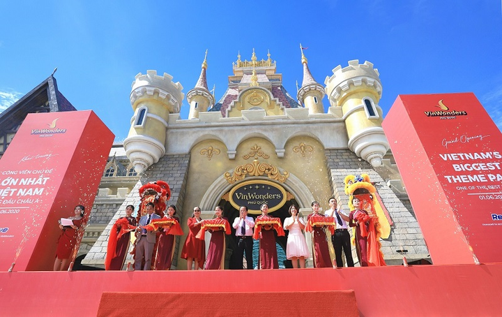 Khai trương công viên chủ đề lớn nhất Việt Nam VinWonders Phú Quốc - 1