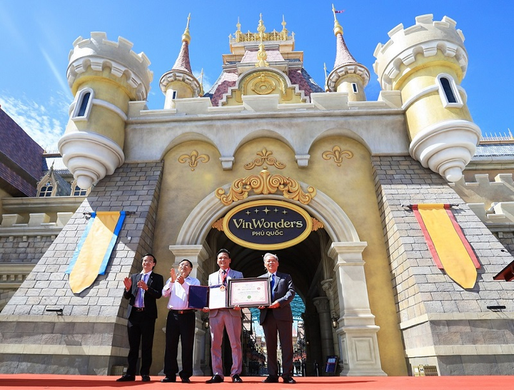Khai trương công viên chủ đề lớn nhất Việt Nam VinWonders Phú Quốc - 2