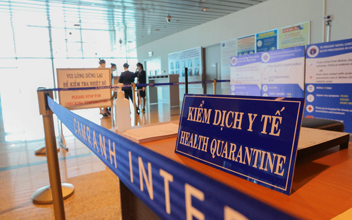 Một phụ nữ nghi mắc COVID-19 đi đường mòn từ Trung Quốc vào Việt Nam - 1