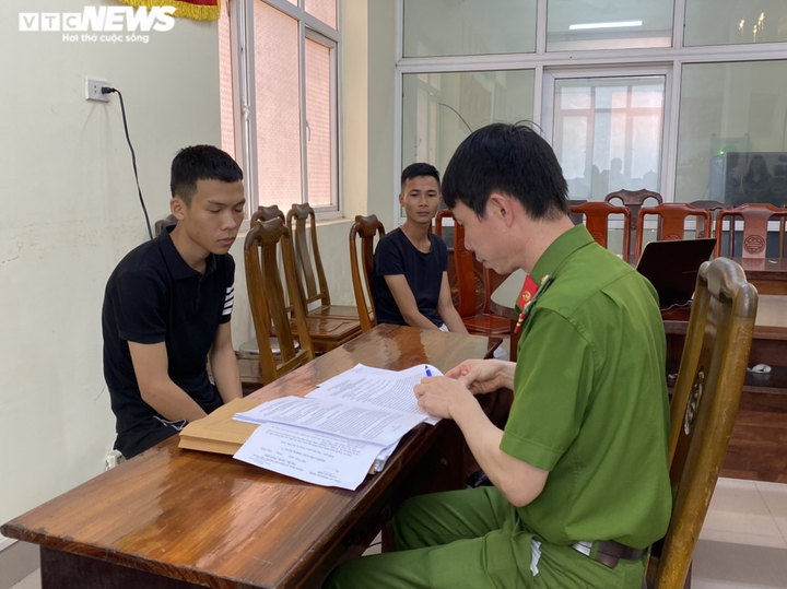 Khởi tố học sinh giỏi lớp 12 cầm đầu băng nhóm lừa đảo hàng chục tỷ đồng - 1