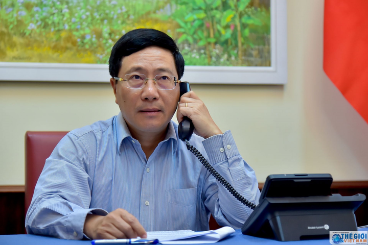 Ngoại trưởng Nhật ấn tượng với cách Việt Nam kiểm soát dịch COVID-19 - 1